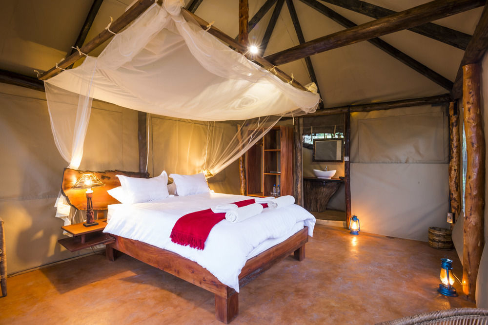 Hippo Lodge Kafue Екстериор снимка