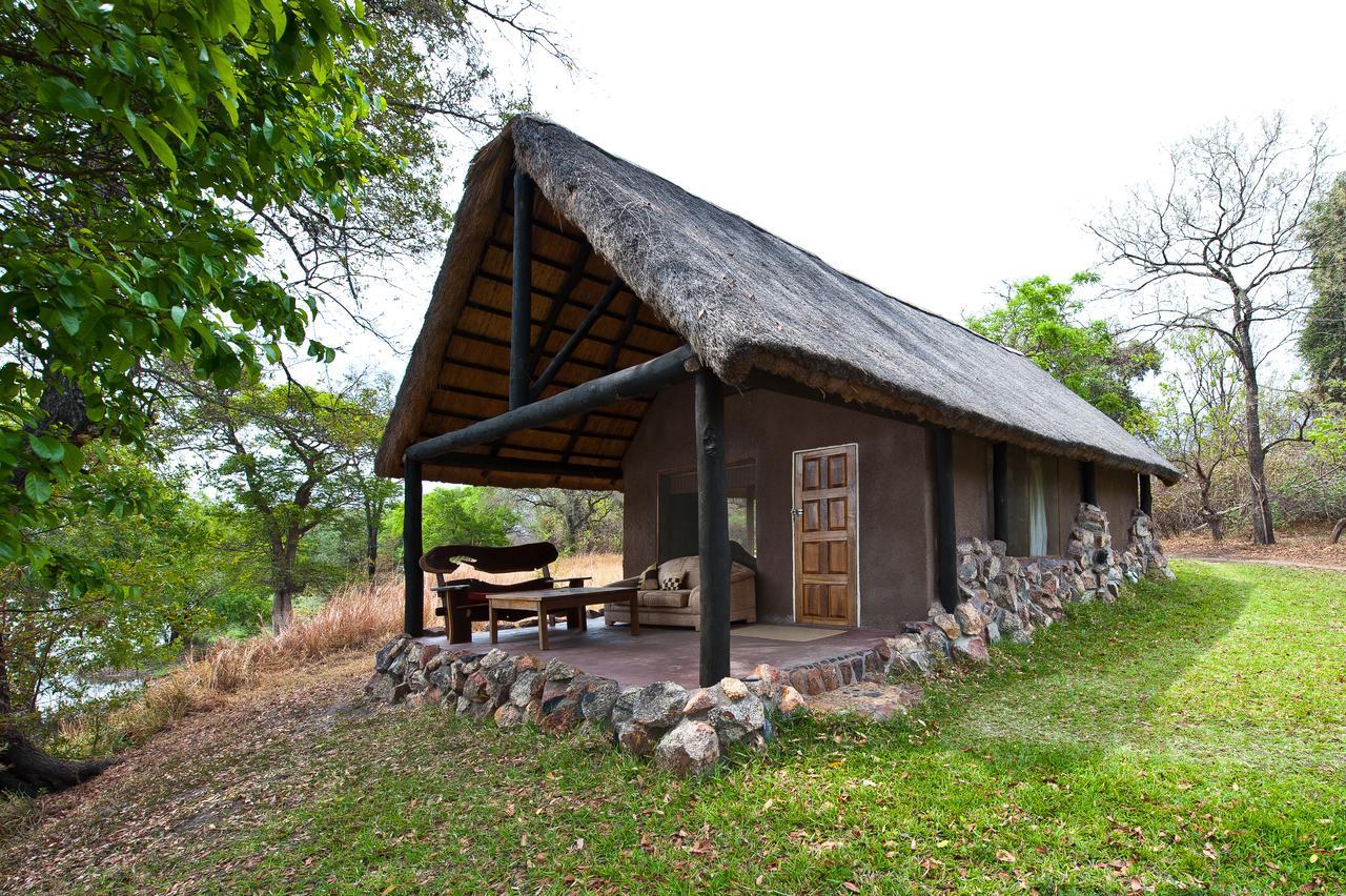 Hippo Lodge Kafue Екстериор снимка